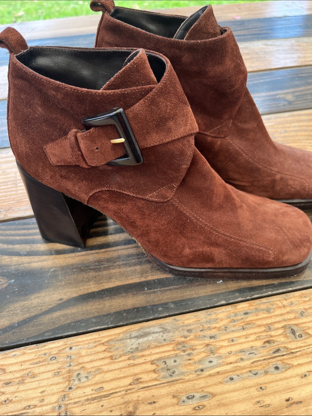 Via Spiga Italy size 9 brown suede ankle Boots